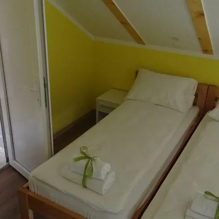 Bojeresku Bed & Breakfast Negotin